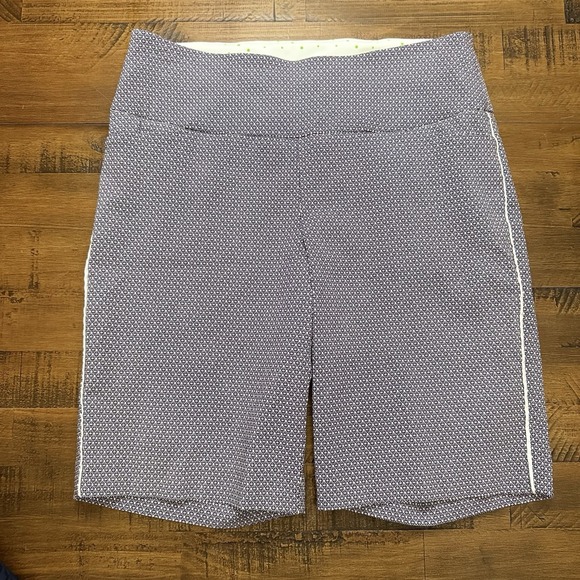 SWING CONTROL Womens Pull On 19" Golf Shorts Sz 10 @$145 BLK/White - Picture 1 of 5